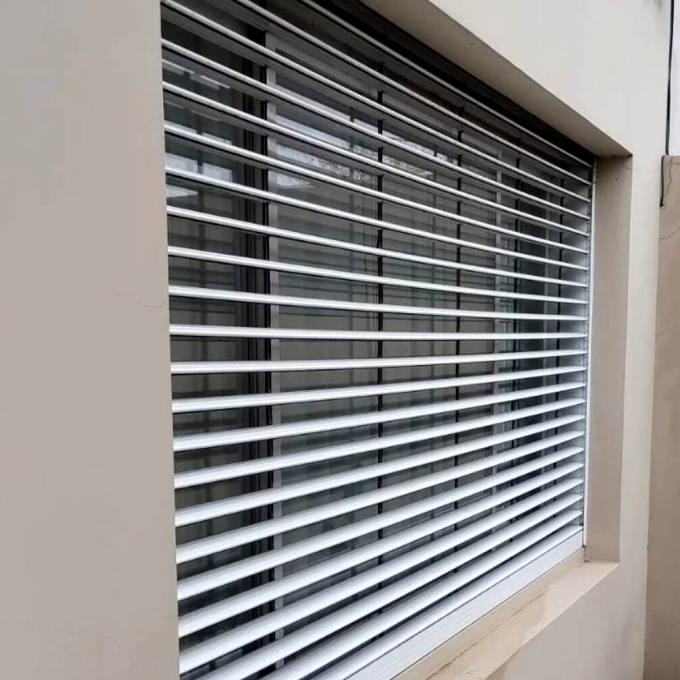 persiana en aluminio bambu y color 1